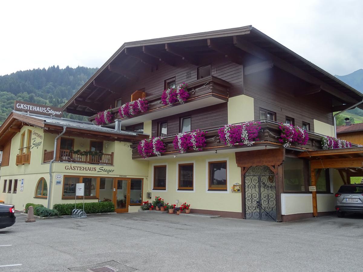 Gaestehaus Steger Kaprun Exterior foto